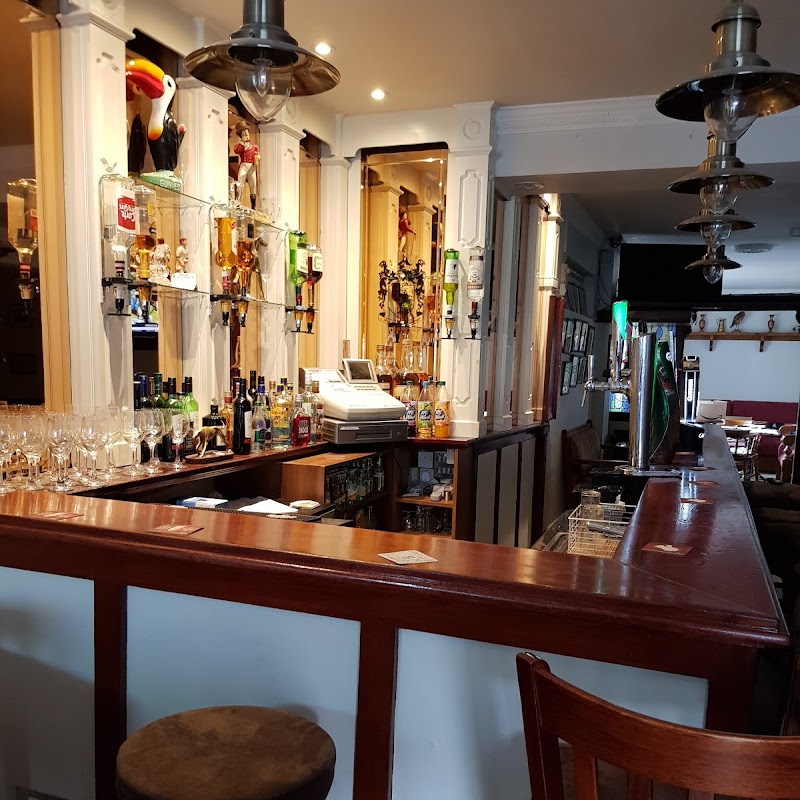 Alice O'Connors Lounge Bar