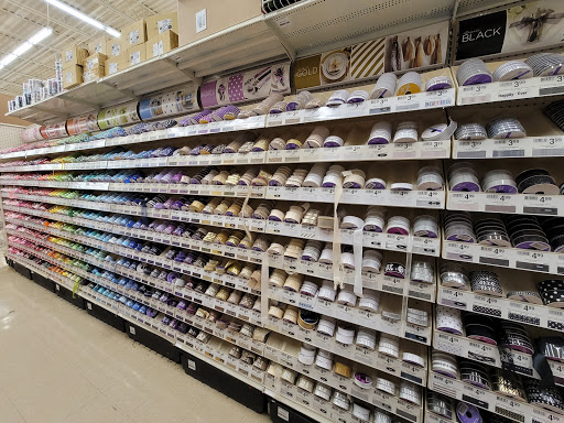 Craft Store «Michaels», reviews and photos, 612 W Crossville Rd, Roswell, GA 30075, USA