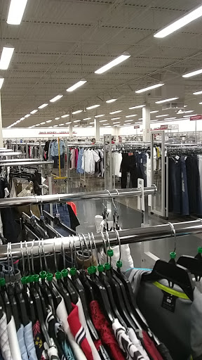 Clothing Store «Burlington Coat Factory», reviews and photos, 1965 N Pebble Creek Pkwy, Goodyear, AZ 85395, USA