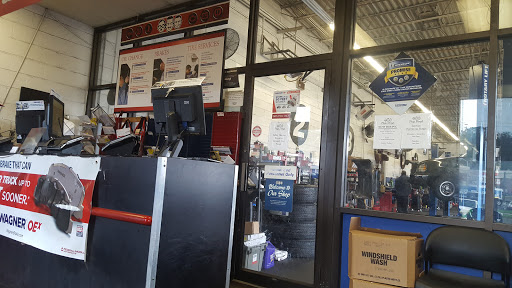 Auto Parts Store «Pep Boys Auto Parts & Service», reviews and photos, 1804 University Blvd E, Hyattsville, MD 20783, USA