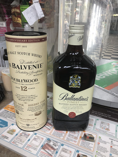 Convenience Store «Quick Pick Party Store», reviews and photos, 1742 W Court St, Flint, MI 48503, USA