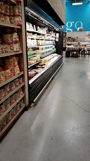 Grocery Store «H-E-B Grocery», reviews and photos, 3111 Woodridge Cove Dr Suite 500, Houston, TX 77087, USA