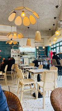 Atmosphère du Restaurant libanais Restaurant TALYA à Paris - n°5