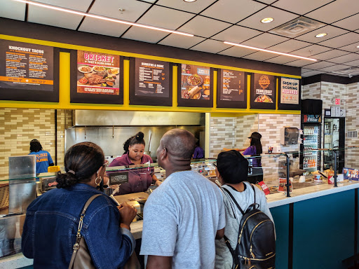 Mexican Restaurant «QDOBA Mexican Eats», reviews and photos, 1140 N Military Hwy #812, Norfolk, VA 23502, USA