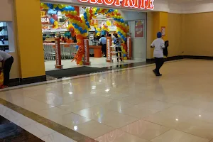 Shoprite Acacia Mall image