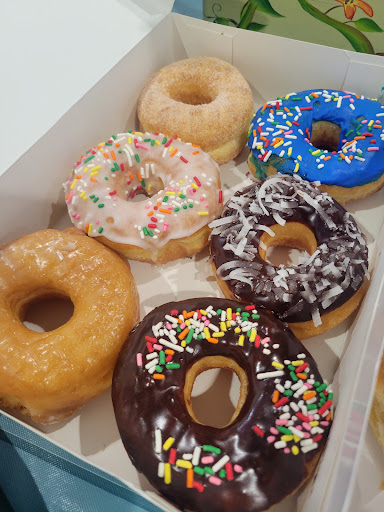 Donut Shop «Donut Hole», reviews and photos, 1623 Gears Rd, Houston, TX 77067, USA