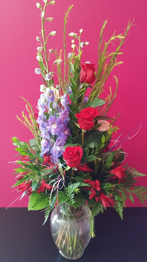 Florist «Shakopee Florist», reviews and photos, 409 1st Ave E, Shakopee, MN 55379, USA