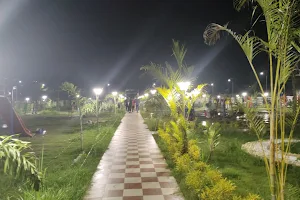 Hajipur park image