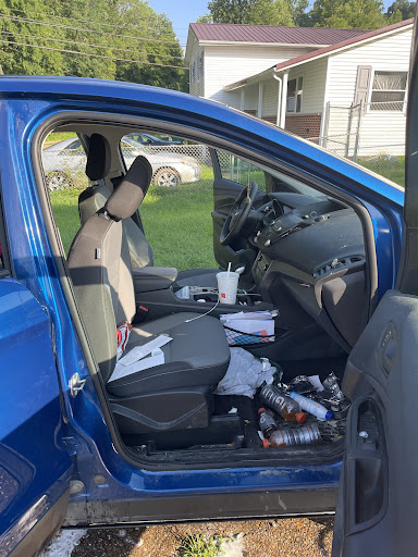 Moore’s Auto Detailing en Nitro