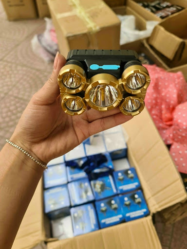 cửa hàng giá sỉ cà mau