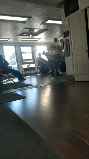 Barber Shop «One Cut Above Barber Shop», reviews and photos, 17 E Erie St, Painesville, OH 44077, USA