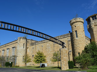 Old Joliet Prison