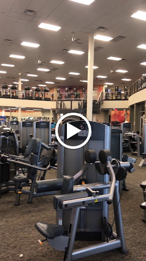 Gym «LA Fitness», reviews and photos, 265 E Army Trail Rd, Glendale Heights, IL 60139, USA