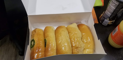 Donut Shop «Donut Palace», reviews and photos, 1100 E Pleasant Run Rd # 128, DeSoto, TX 75115, USA