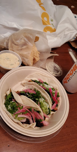 Mexican Restaurant «QDOBA Mexican Eats», reviews and photos, 12376 S Apopka Vineland Rd, Orlando, FL 32836, USA