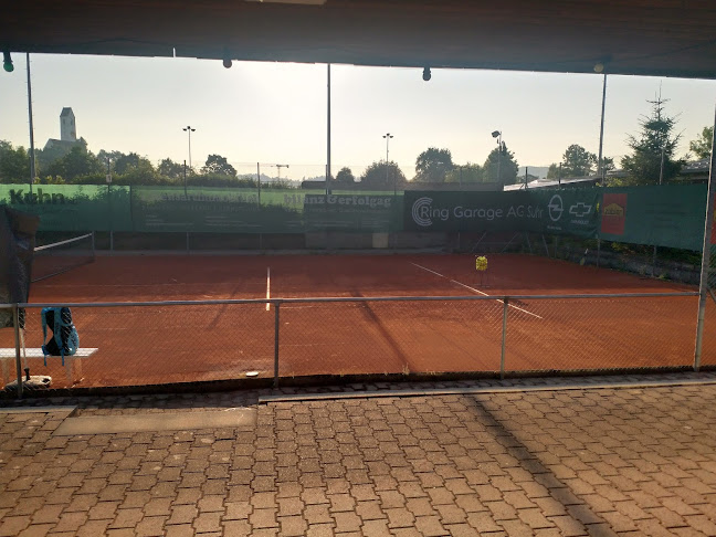 Rezensionen über Tennisclub Suhr in Aarau - Sportstätte