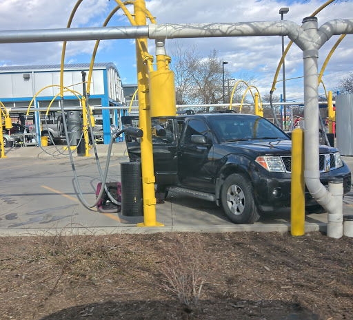 Car Wash «Breeze Thru Car Wash - Longmont», reviews and photos, 1213 Ken Pratt Blvd, Longmont, CO 80501, USA