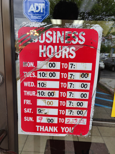 Beauty Salon «Duran Dominican Hair Salon and Barber Shop», reviews and photos, 10039 York Rd, Cockeysville, MD 21030, USA