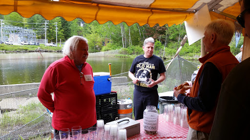 Fabric Store «Alewives Fabrics Gifts Gallery», reviews and photos, 10 Main St, Nobleboro, ME 04555, USA