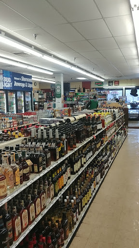 Liquor Store «Shorecenter Beverage & Liquor», reviews and photos, 22808 Lakeshore Blvd, Cleveland, OH 44123, USA