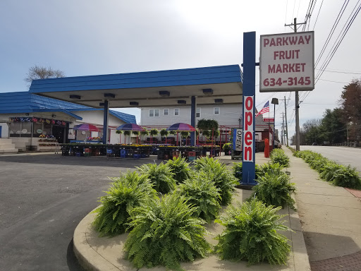 Parkway Produce, 2601 Preston Hwy, Louisville, KY 40217, USA, 