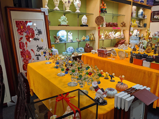 Shopping Mall «Great Wall Shopping Mall», reviews and photos, 18230 E Valley Hwy, Kent, WA 98032, USA