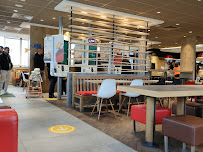 Atmosphère du Restauration rapide McDonald's à Châlons-en-Champagne - n°20