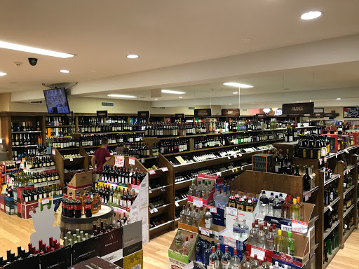 Liquor Store «Sussex County Discount Wine & Liquor», reviews and photos, NJ-94, Hamburg, NJ 07419, USA