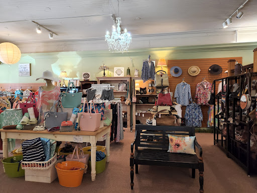 Gift Shop «Laughing Moon», reviews and photos, 183 S Main St, Madison, GA 30650, USA