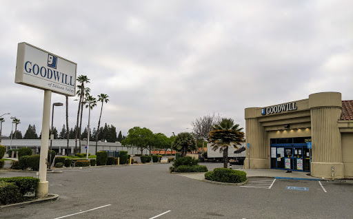 Thrift Store «Goodwill of Silicon Valley», reviews and photos