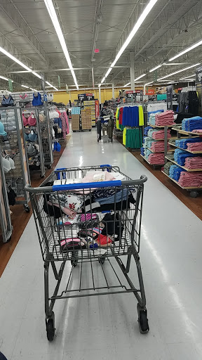 Department Store «Walmart Supercenter», reviews and photos, 743 Rainier Ave South, Renton, WA 98057, USA