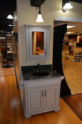 Home Improvement Store «Nashua Wallpaper & Paint», reviews and photos, 129 W Pearl St #1, Nashua, NH 03060, USA