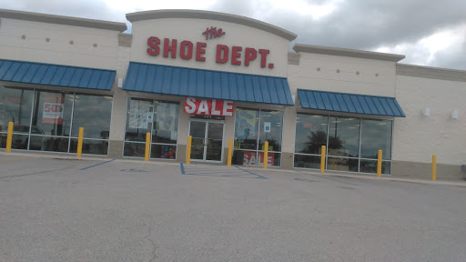 Shoe Dept., 323 TX-36 BUS, Gatesville, TX 76528, USA, 