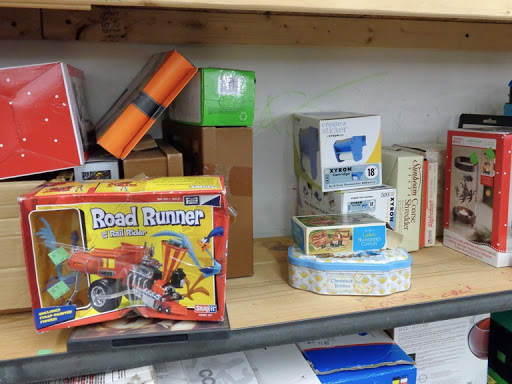 Thrift Store «Salvation Army Family Store & Donation Center», reviews and photos, 3367 Sheridan Rd, Zion, IL 60099, USA