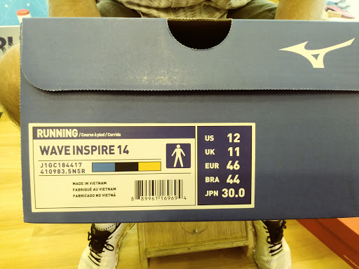 Sporting Goods Store «Fleet Feet Sports - Decatur», reviews and photos, 431 W Ponce de Leon Ave #1, Decatur, GA 30030, USA