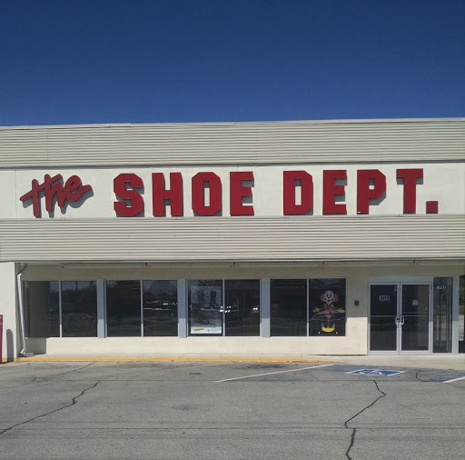 Shoe Store «Shoe Dept.», reviews and photos, 1702 1st Ave E, Newton, IA 50208, USA