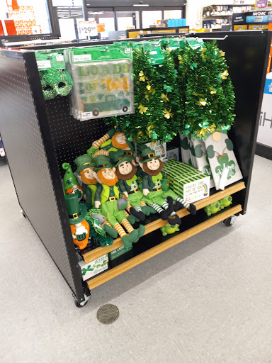 Discount Store «Big Lots», reviews and photos, 1998 FL-44, New Smyrna Beach, FL 32168, USA