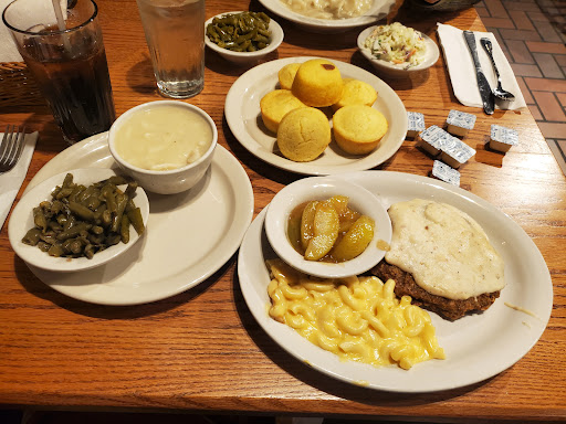 American Restaurant «Cracker Barrel Old Country Store», reviews and photos, 2140 Mana Ct, Rock Hill, SC 29730, USA