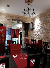 Atmosphère du Restaurant portugais Cok Bafa à Nice - n°1
