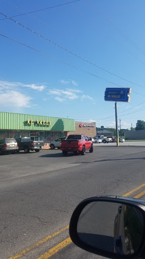 Grocery Store «Mercado El Valle», reviews and photos, 605 1st Ave E, Oneonta, AL 35121, USA