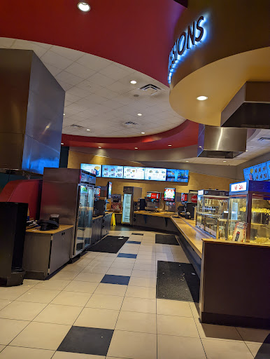 Movie Theater «Cobb Daytona Luxury Theatres», reviews and photos, 1850 Legend lane E100, Daytona Beach, FL 32114, USA