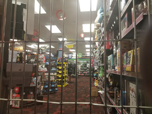 Shopping Mall «Town & Country Shopping Center», reviews and photos, 2615 N Kansas Expy, Springfield, MO 65803, USA