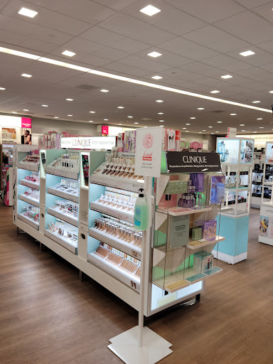 Hair Salon «Ulta Beauty», reviews and photos, 1785 Arden Way, Sacramento, CA 95815, USA