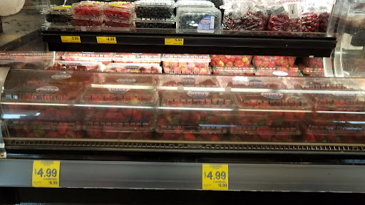 Grocery Store «Grocery Outlet Bargain Market», reviews and photos, 960 Roosevelt Ave, Enumclaw, WA 98022, USA