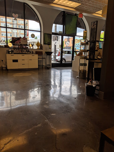 Beauty Salon «Vata Salon & Spa Aveda», reviews and photos, 205 W 6th St, Vancouver, WA 98660, USA