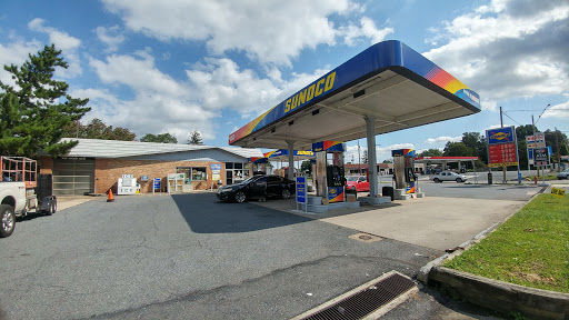Sunoco Gas Station, 4401 N Front St, Harrisburg, PA 17101, USA, 