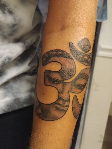 Tattoo Shop «Baby Blues Tattoos», reviews and photos, 1808 Cortez Rd W, Bradenton, FL 34207, USA