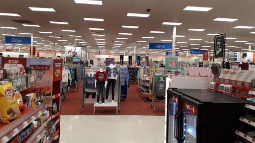 Department Store «Target», reviews and photos, 227 Highland Ave, Salem, MA 01970, USA