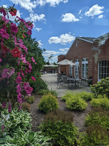 Hotel «Nationwide Hotel & Conference Center», reviews and photos, 100 Green Meadows Dr S, Lewis Center, OH 43035, USA