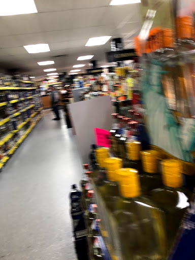Liquor Store «Spirit Shop», reviews and photos, 657 Watertown Ave, Waterbury, CT 06708, USA